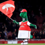 Peran Maskot Dalam Permainan Sepak Bola