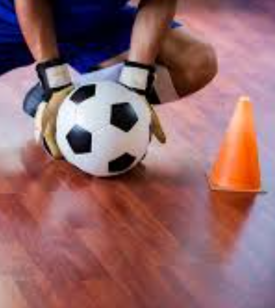 cone-kiper-dalam-sepak-bola