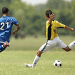 apa-itu-istilah-overhead-pass-dalam-sepak-bola