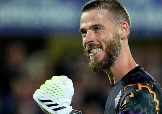 demi-mu-david-de-gea-nolak-banyak-klub-inggris