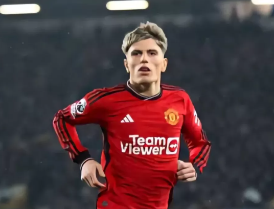saat-ini-chelsea-sedang-proses-transfer-garnacho