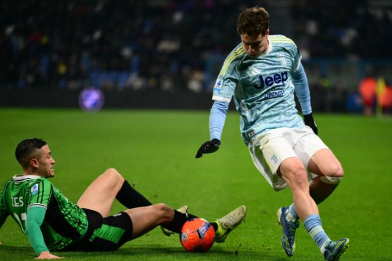 blunder-milik-jay-idzes-berikan-gol-untuk-juventus