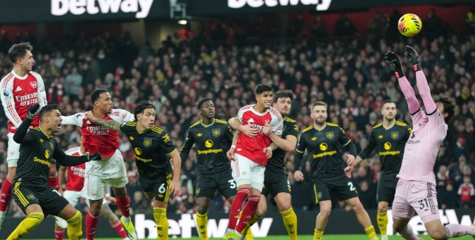 taktik-apa-yang-digunakan-mu-untuk-kalahkan-arsenal